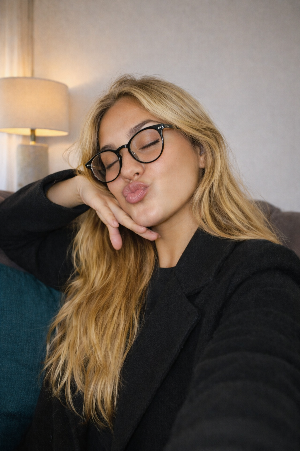 Cliente con gafas